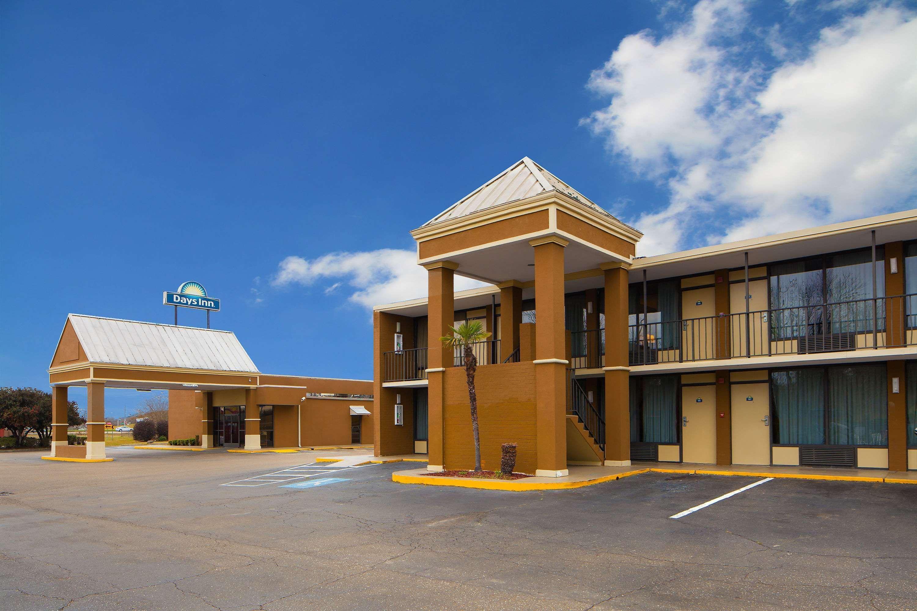 Days Inn Lafayette/University Buitenkant foto
